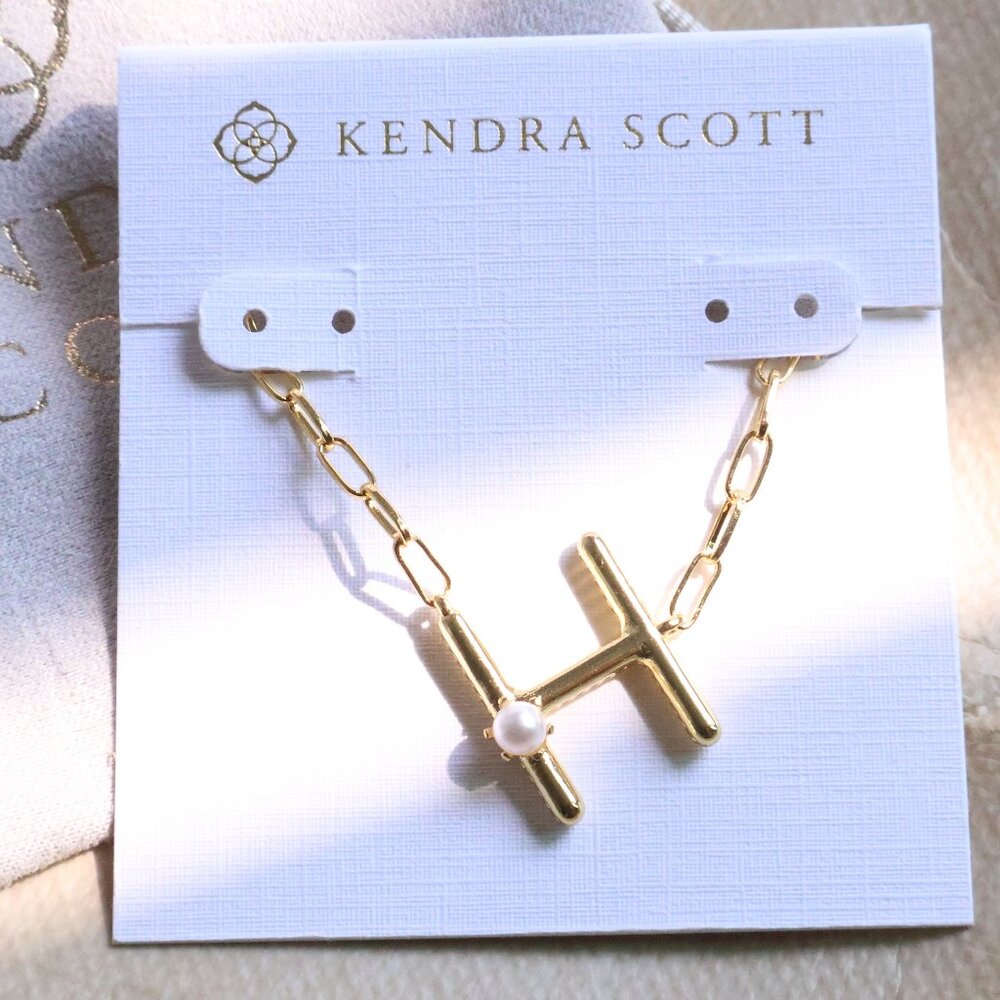 Kendra Scott Gold Necklace Freshwater Pearl Letter H Elegant Chain